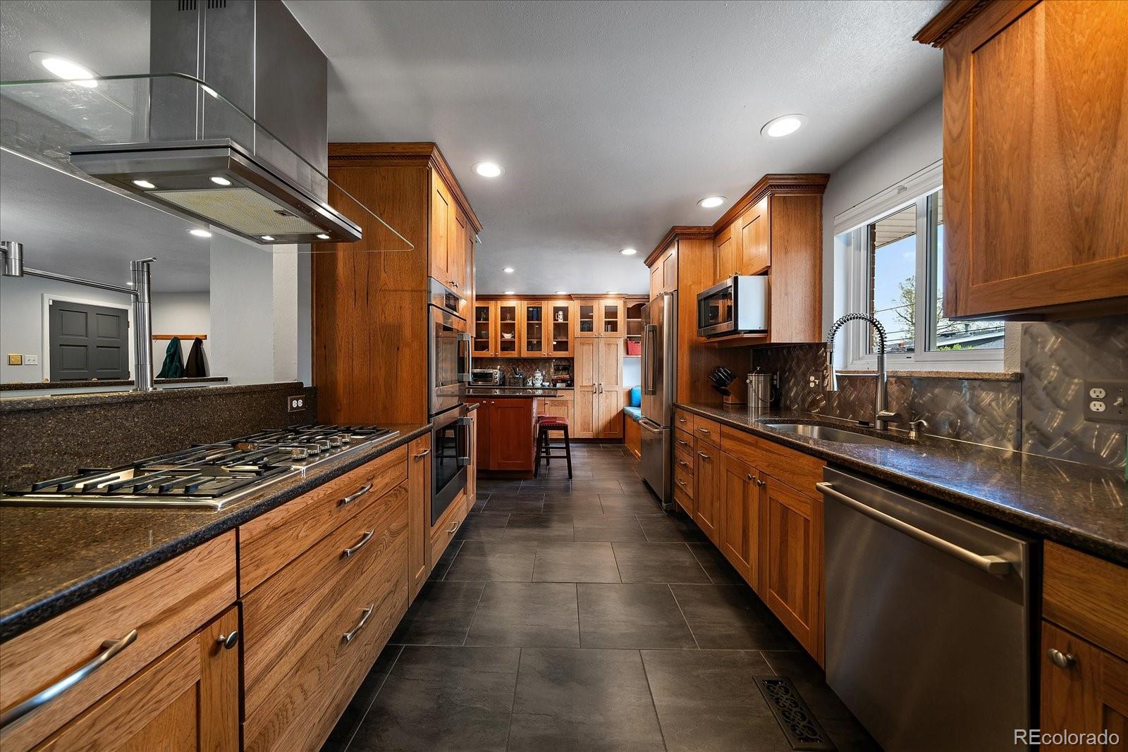 MLS Image #9 for 13464 w virginia drive,lakewood, Colorado