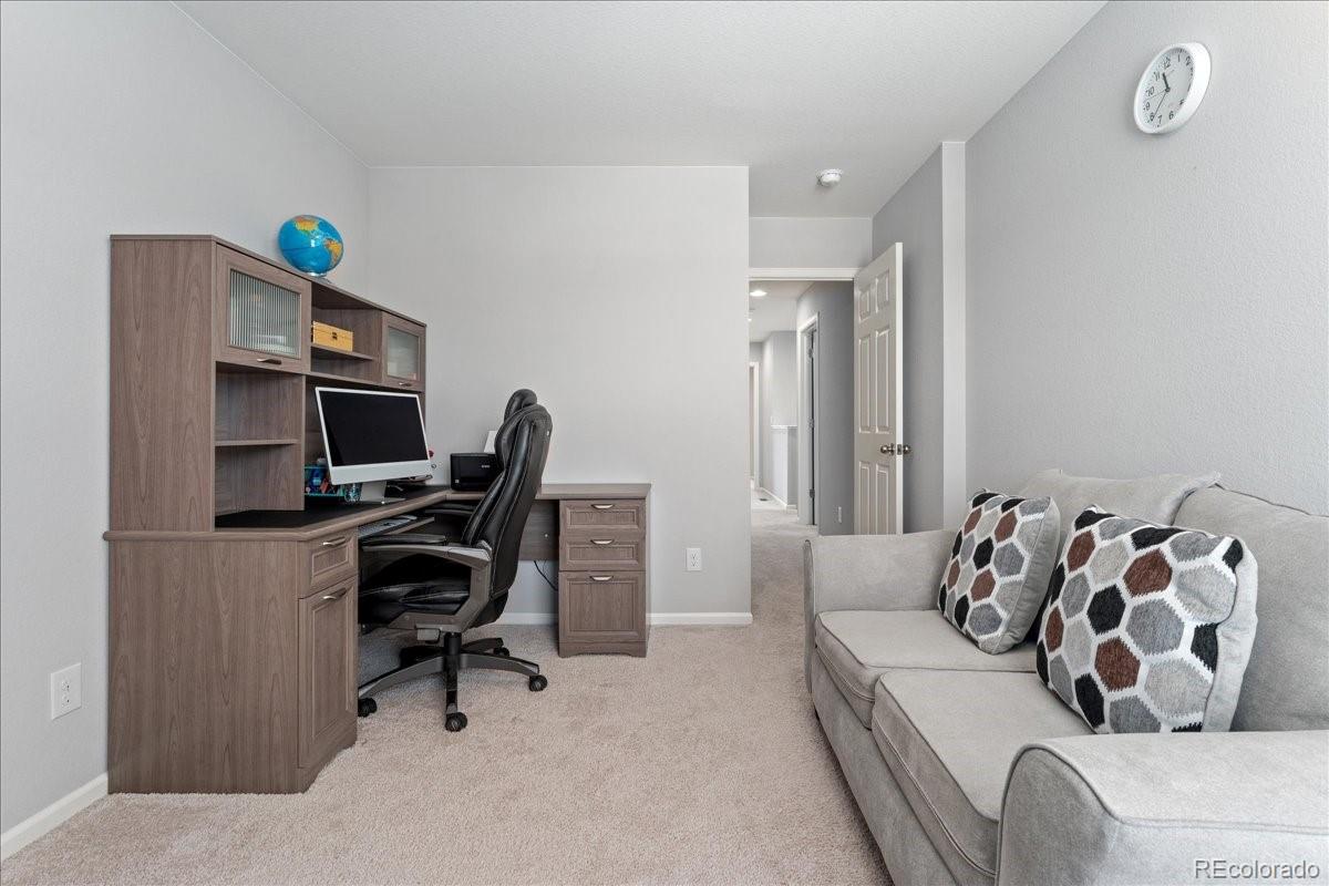 MLS Image #18 for 15957 e elk place,denver, Colorado