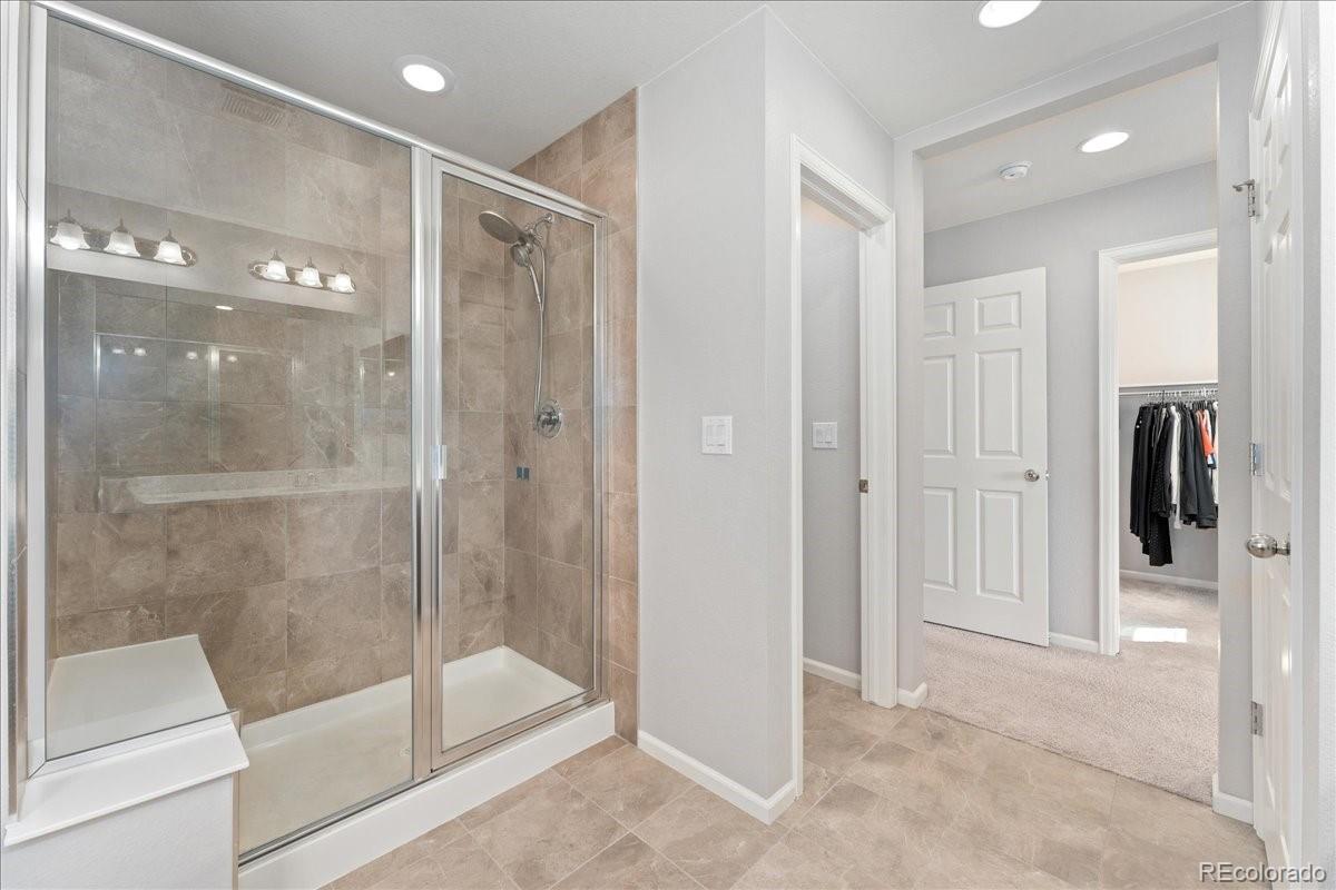 MLS Image #23 for 15957 e elk place,denver, Colorado