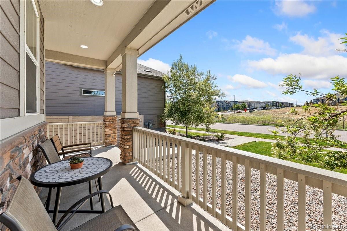 MLS Image #3 for 15957 e elk place,denver, Colorado