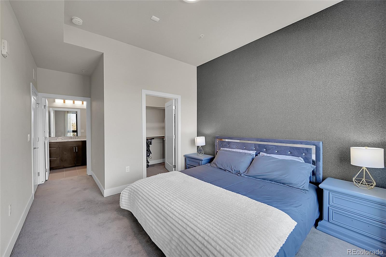 MLS Image #10 for 6619 e lowry boulevard,denver, Colorado