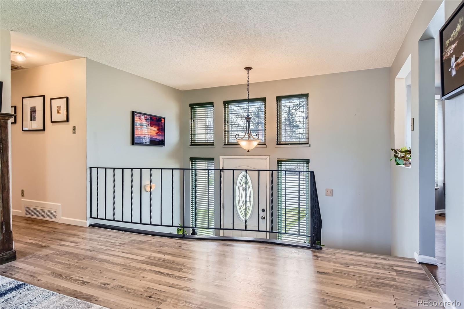 MLS Image #2 for 6477 w clifton place,littleton, Colorado