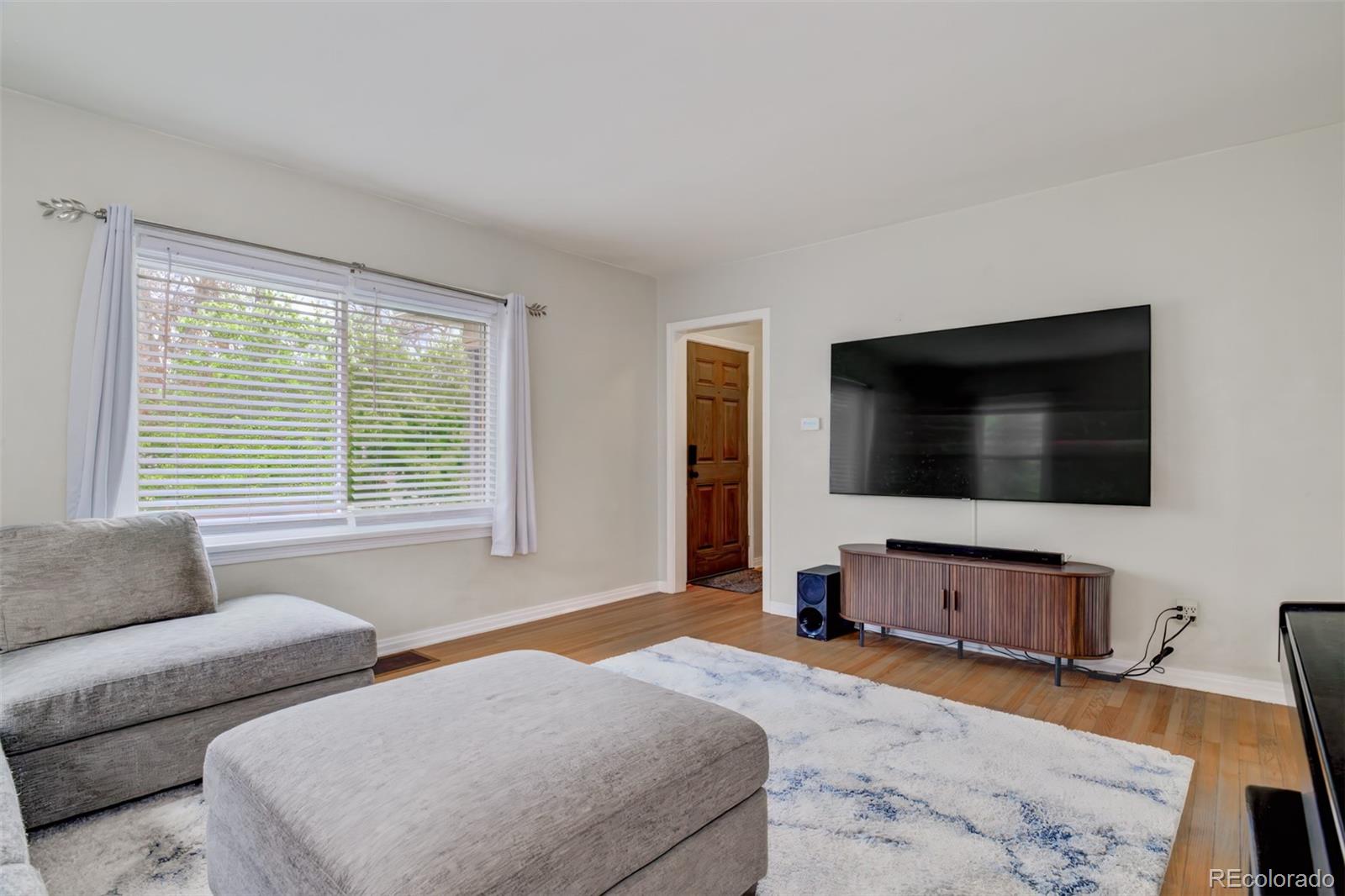 MLS Image #5 for 1831 n el paso street,colorado springs, Colorado