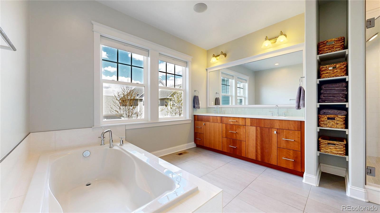 MLS Image #26 for 9437 e 51st drive,denver, Colorado