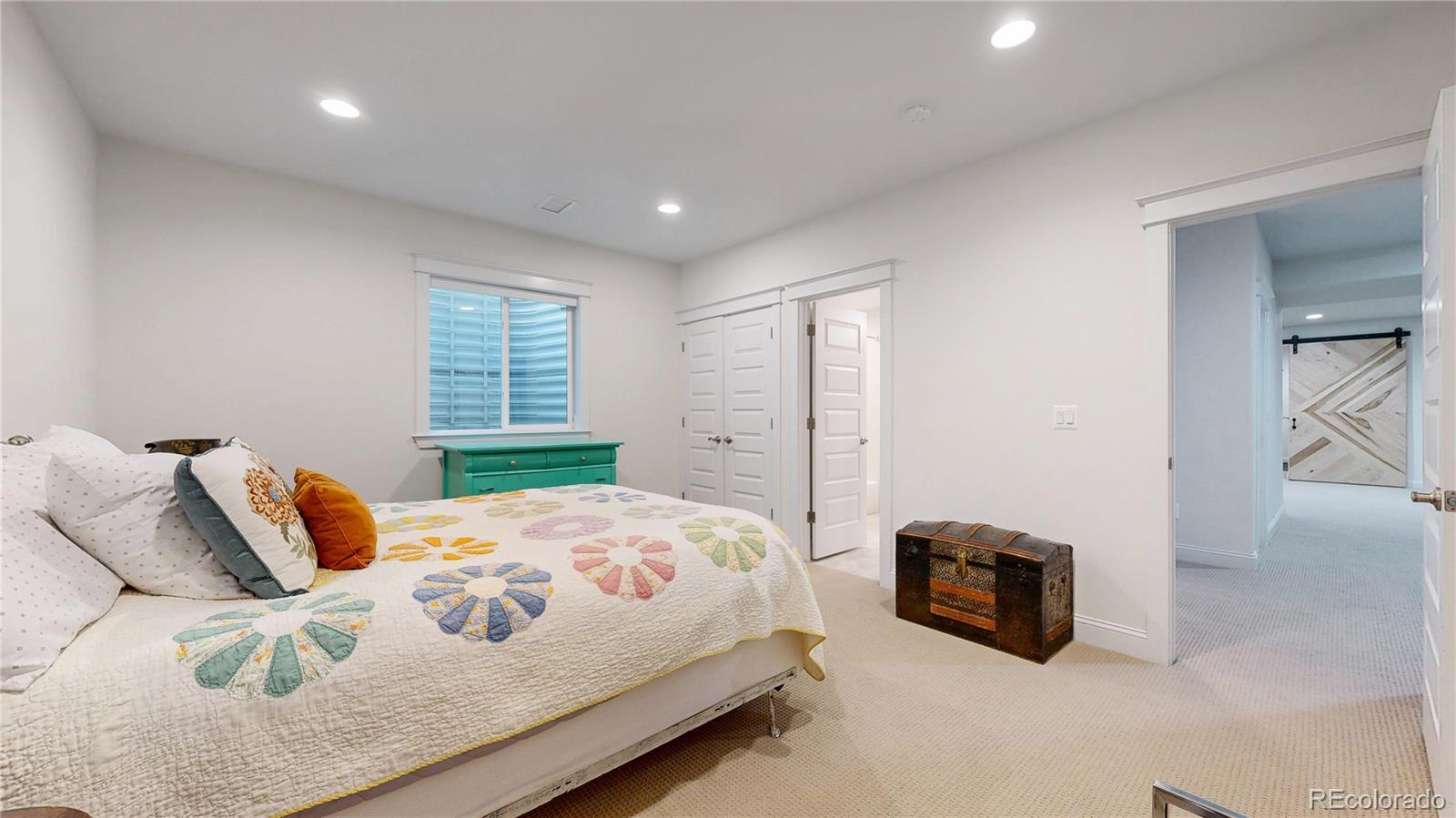 MLS Image #39 for 9437 e 51st drive,denver, Colorado