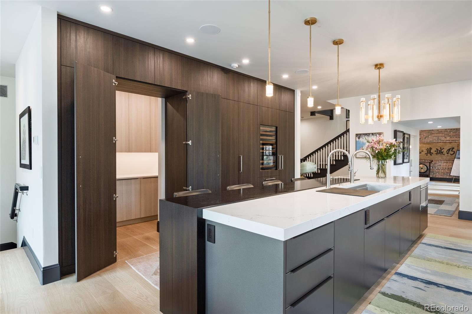 MLS Image #13 for 3309 e 7th ave pkwy,denver, Colorado