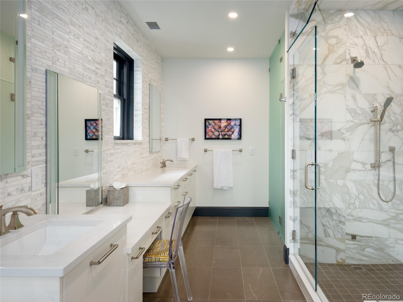 MLS Image #20 for 3309 e 7th ave pkwy,denver, Colorado
