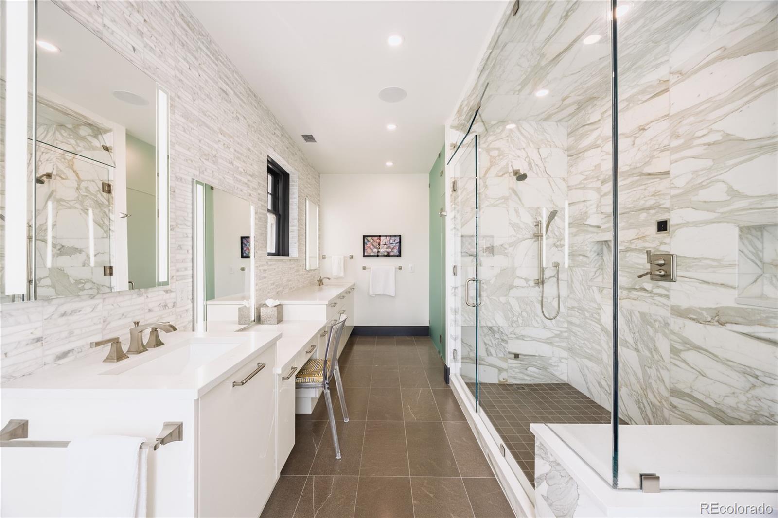 MLS Image #21 for 3309 e 7th ave pkwy,denver, Colorado