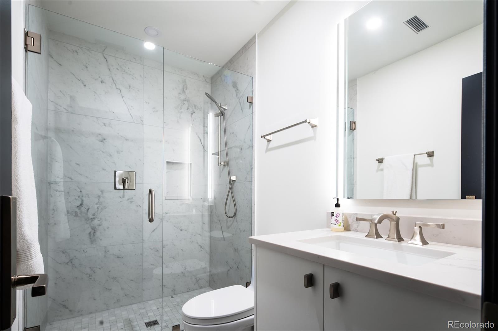 MLS Image #27 for 3309 e 7th ave pkwy,denver, Colorado