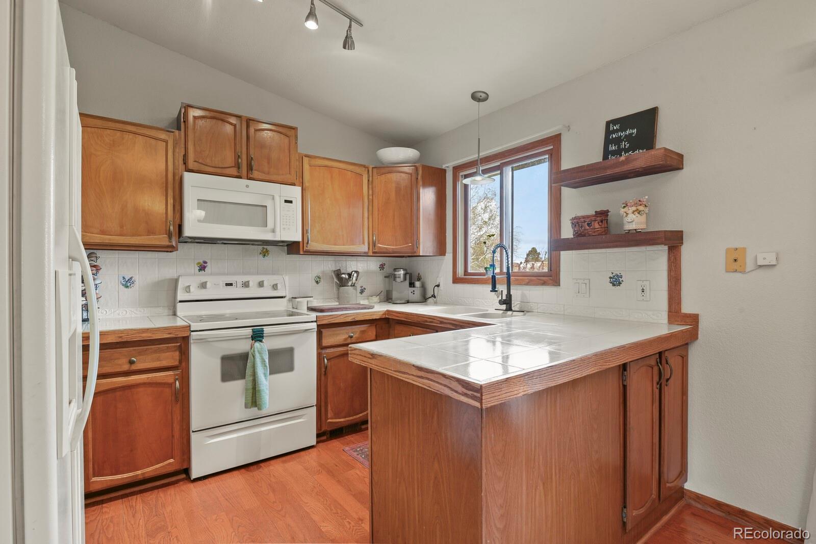 MLS Image #8 for 34101  columbine trail,elizabeth, Colorado