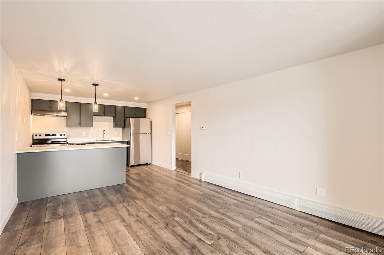 MLS Image #3 for 1302 s parker road,denver, Colorado