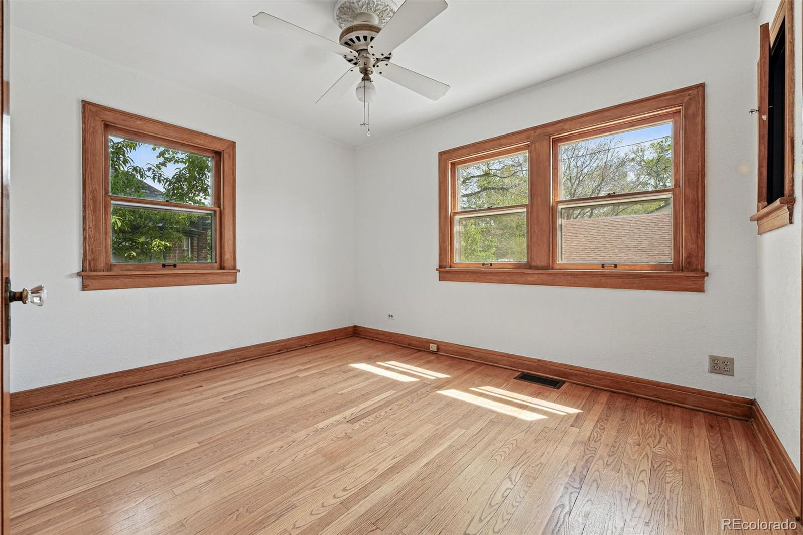 MLS Image #20 for 2654  forest street,denver, Colorado