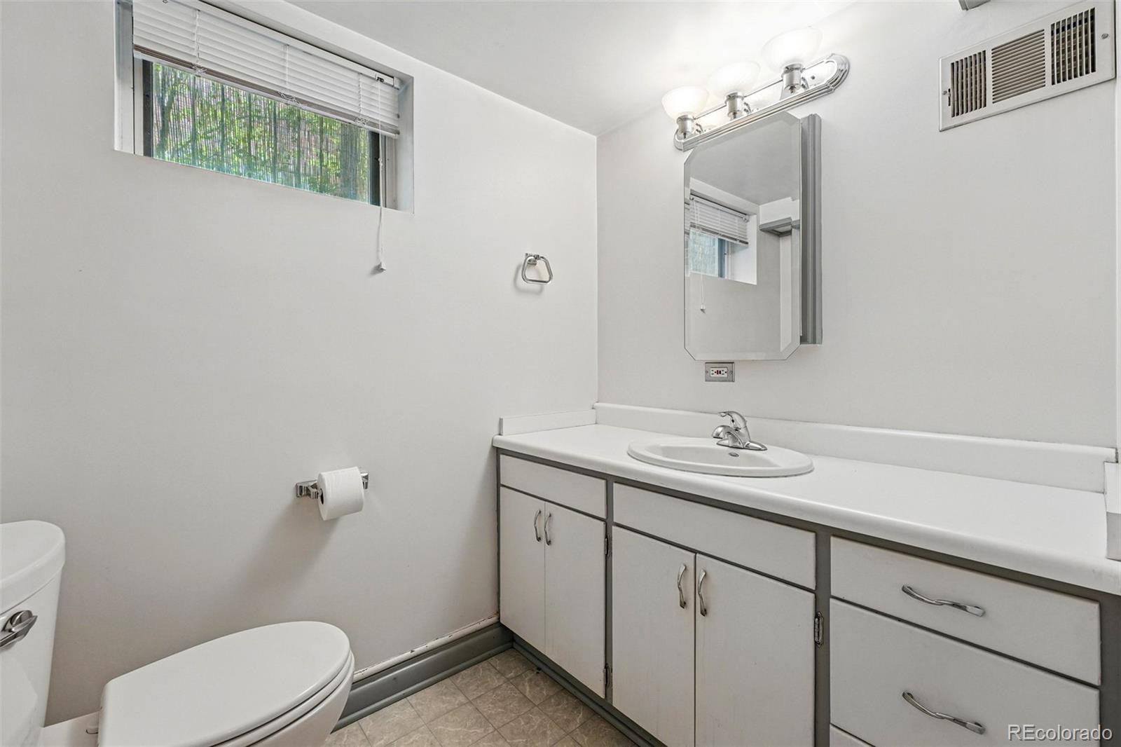 MLS Image #29 for 2654  forest street,denver, Colorado