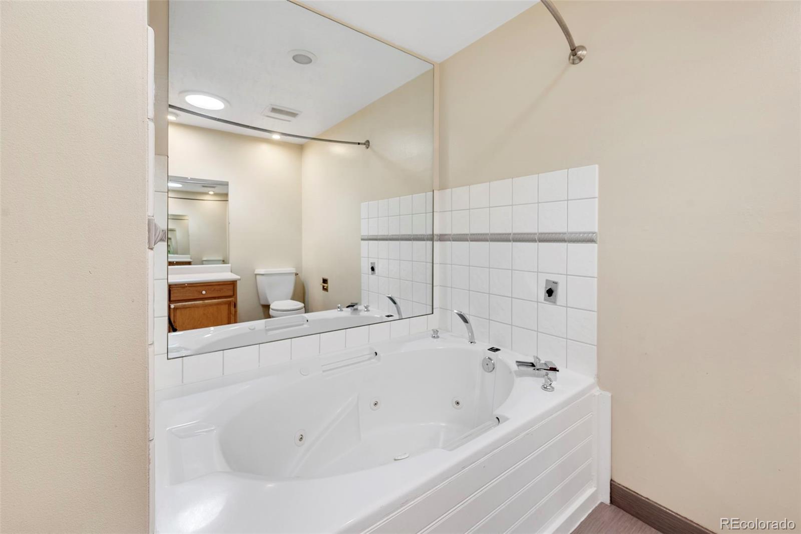 MLS Image #15 for 7065 s willow street,centennial, Colorado