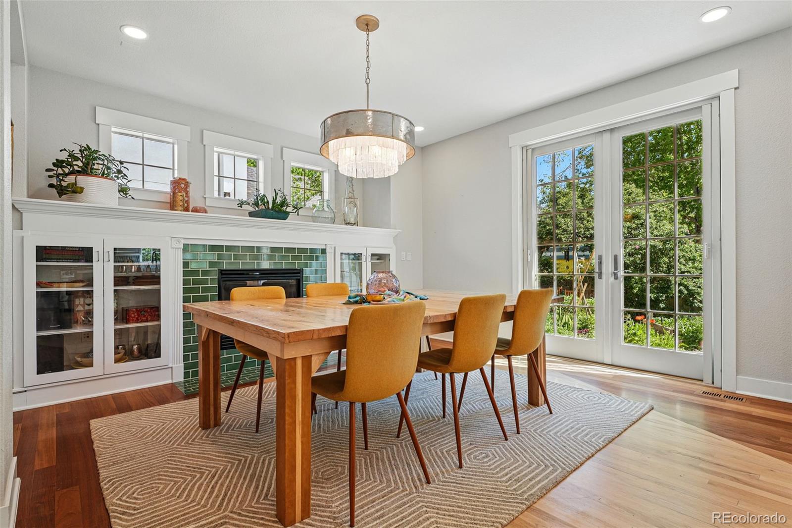 MLS Image #19 for 8256 e 28th drive,denver, Colorado