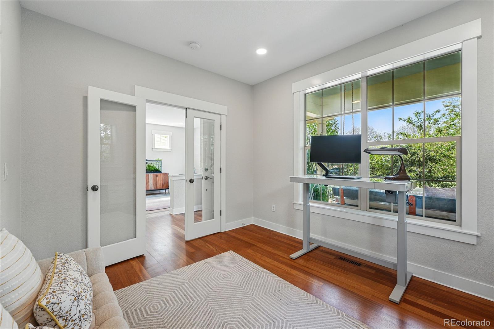 MLS Image #9 for 8256 e 28th drive,denver, Colorado