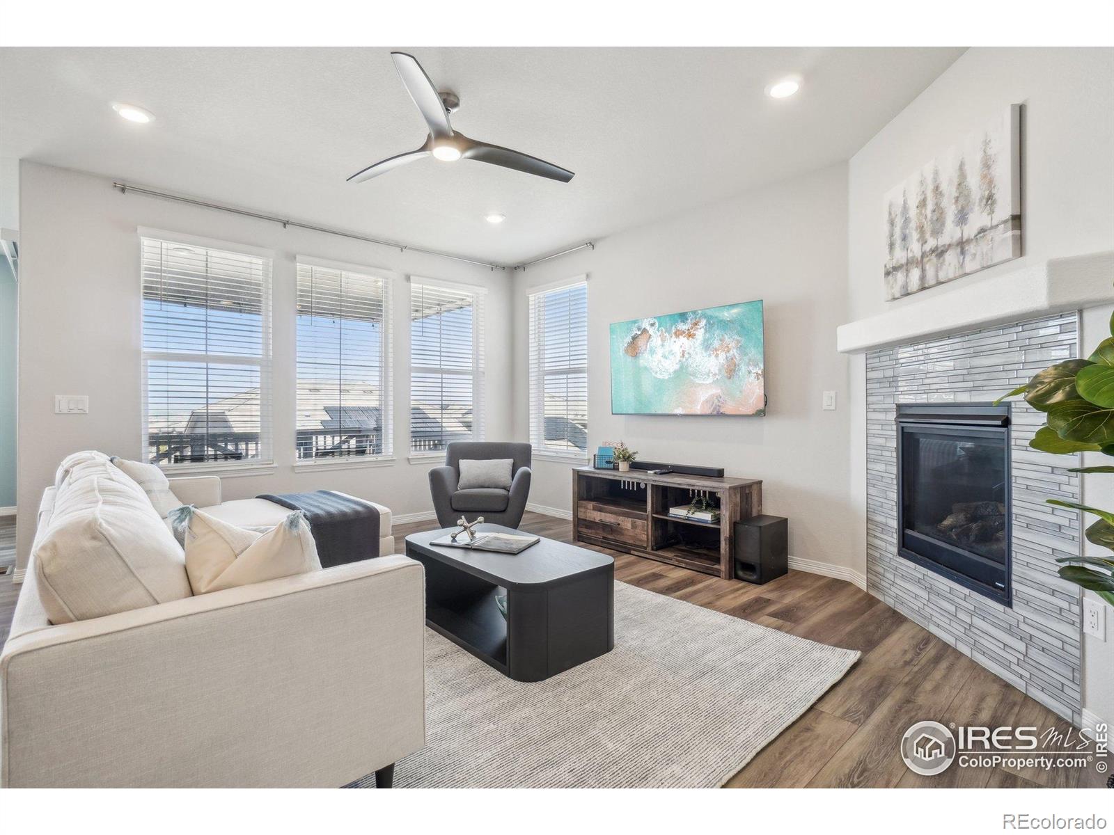 MLS Image #2 for 3047  grizzly peak drive,broomfield, Colorado