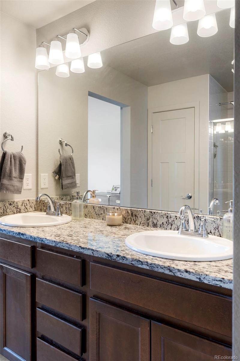 MLS Image #15 for 1849 s helena street,aurora, Colorado