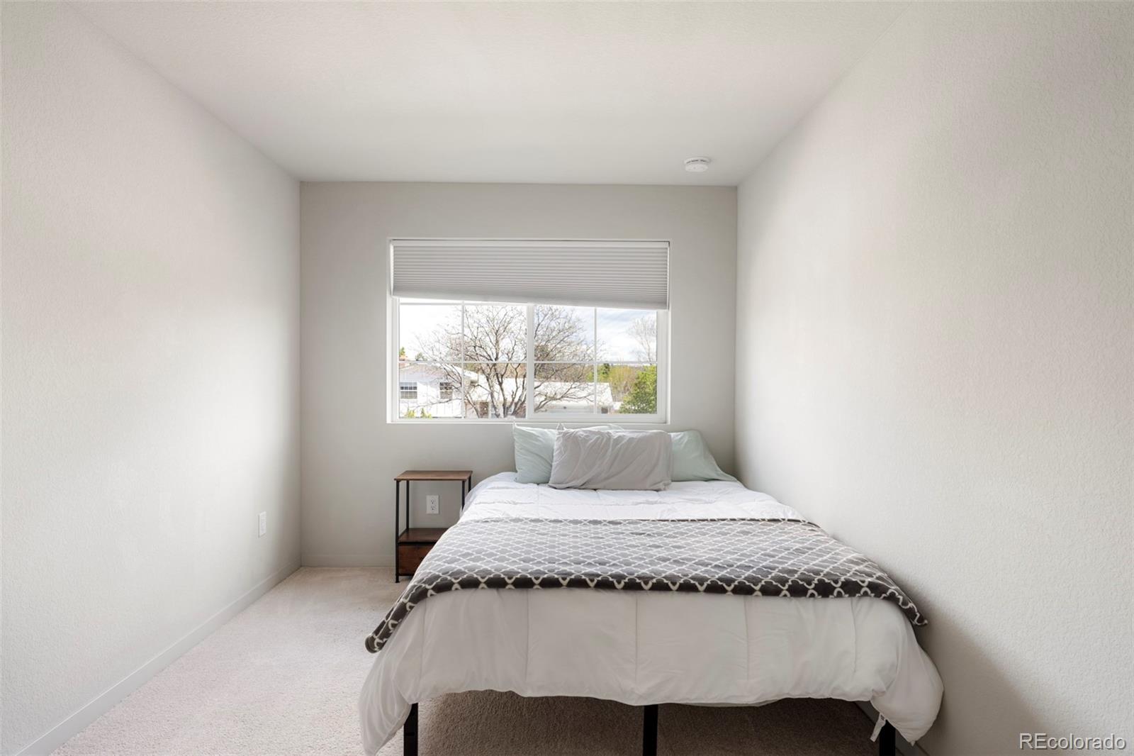 MLS Image #17 for 1849 s helena street,aurora, Colorado