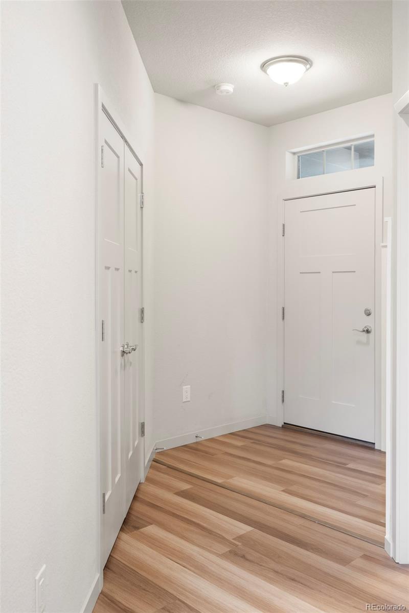 MLS Image #2 for 1849 s helena street,aurora, Colorado