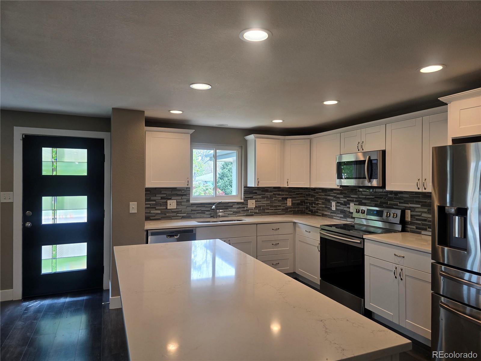 MLS Image #2 for 795  vivian court,lakewood, Colorado