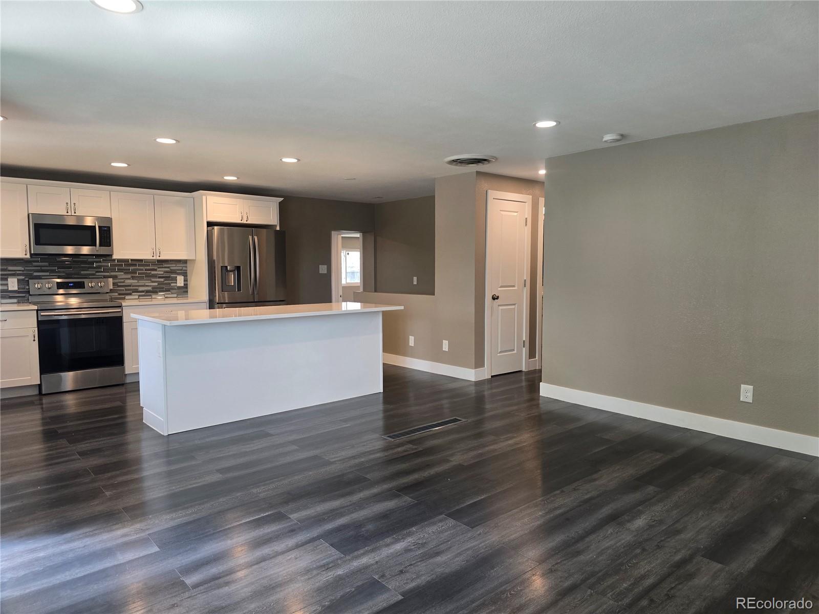 MLS Image #3 for 795  vivian court,lakewood, Colorado