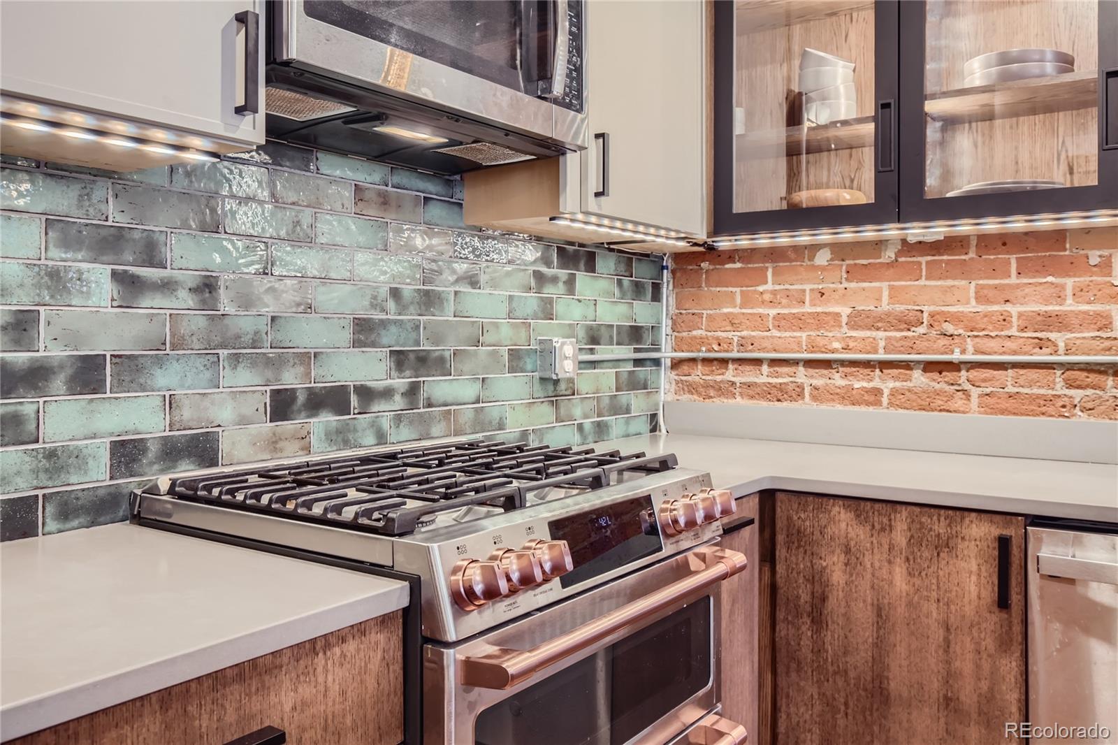 MLS Image #11 for 3033  blake street,denver, Colorado