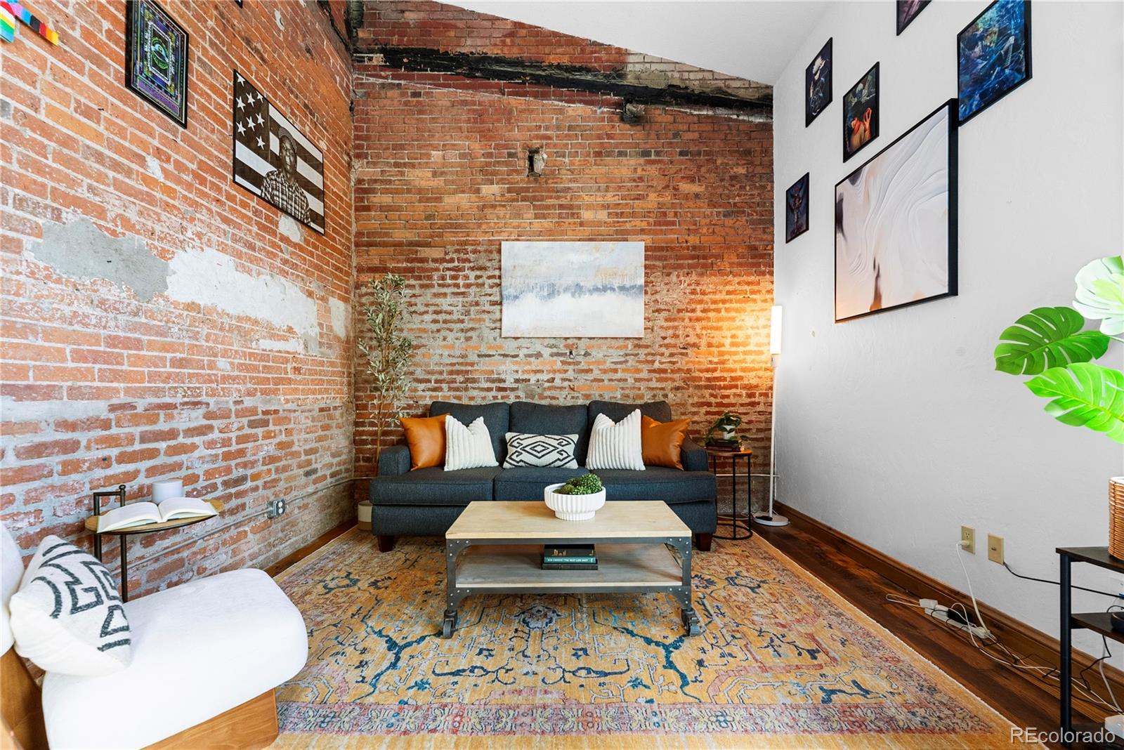 MLS Image #17 for 3033  blake street,denver, Colorado