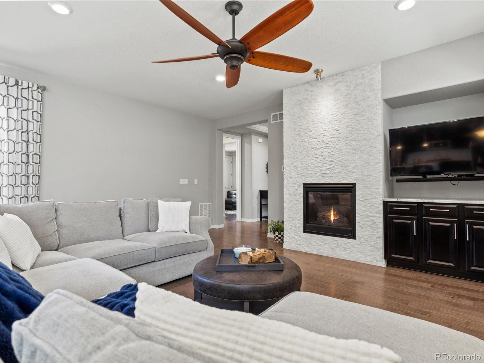 MLS Image #10 for 5439  verbena street,denver, Colorado