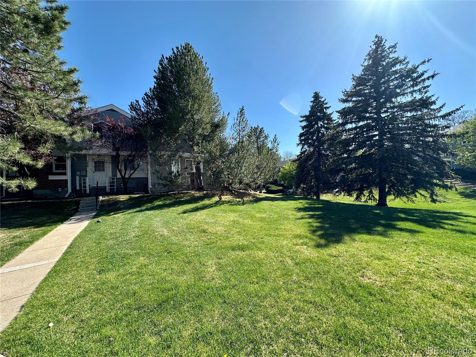 MLS Image #2 for 11576 e bayaud drive,aurora, Colorado