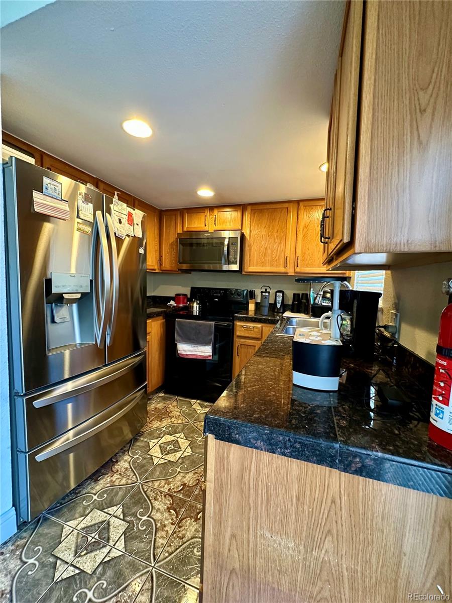 MLS Image #5 for 11576 e bayaud drive,aurora, Colorado