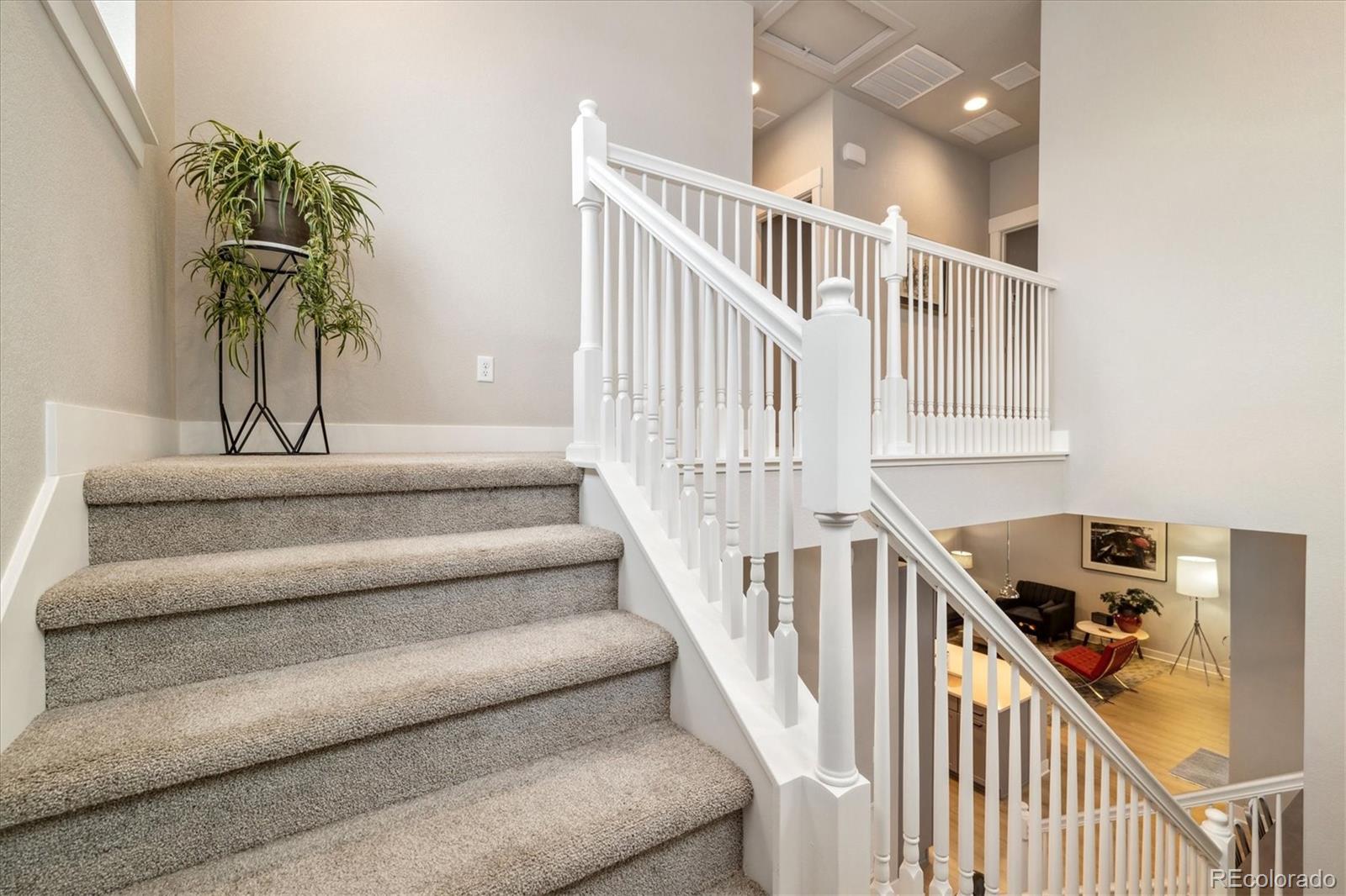 MLS Image #14 for 6334 n dayton way,denver, Colorado