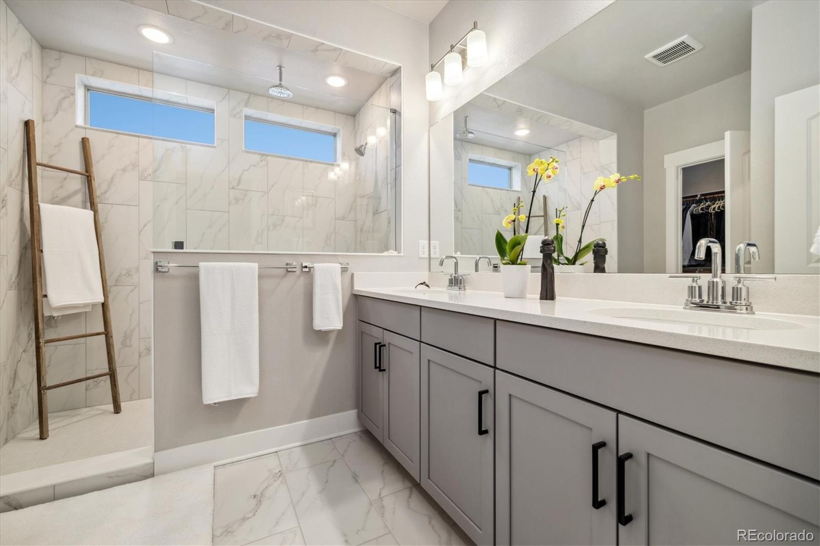 MLS Image #23 for 6334 n dayton way,denver, Colorado