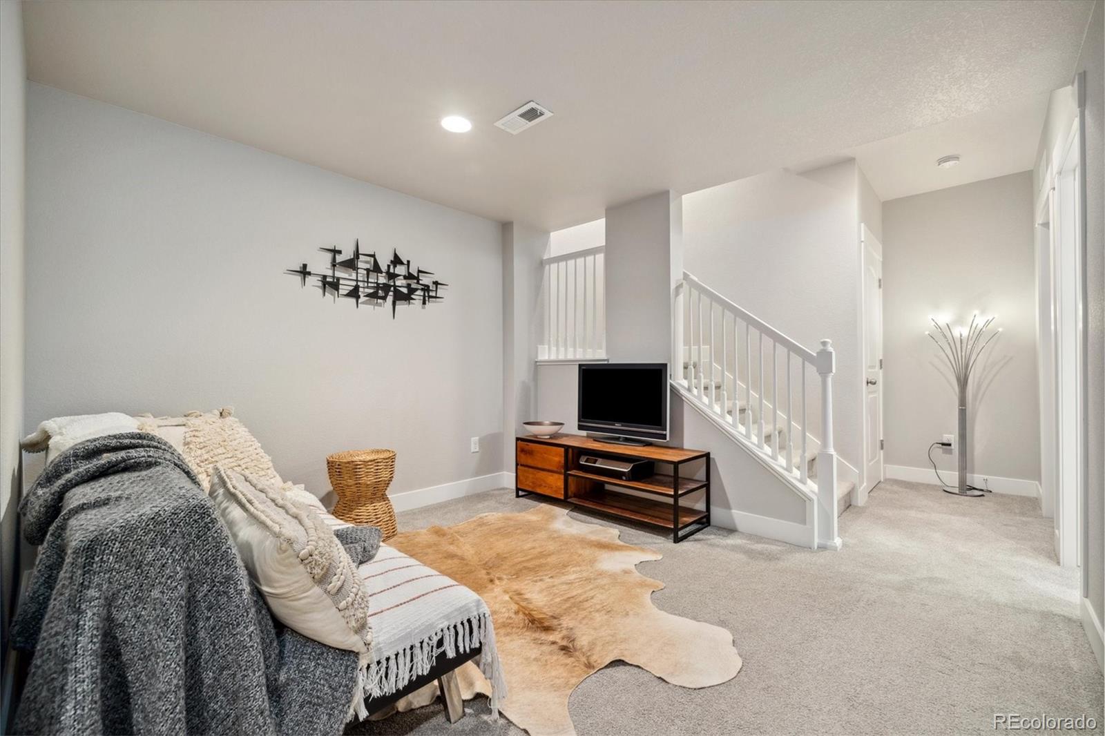 MLS Image #29 for 6334 n dayton way,denver, Colorado