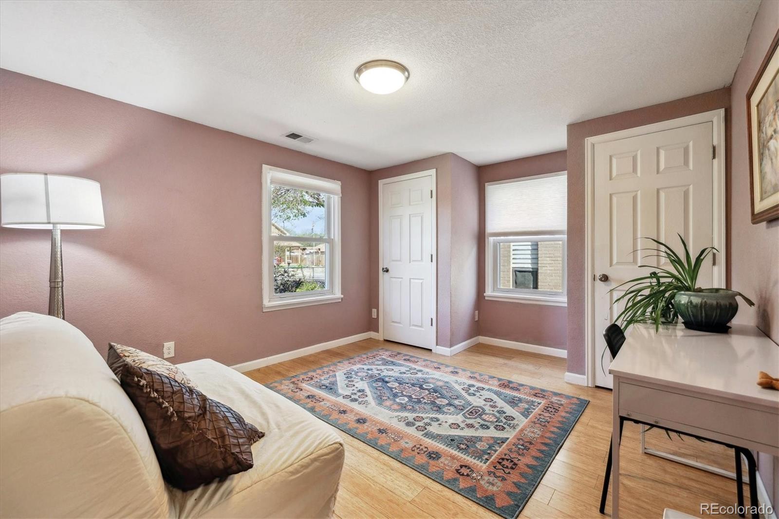 MLS Image #15 for 998 s leyden street,denver, Colorado