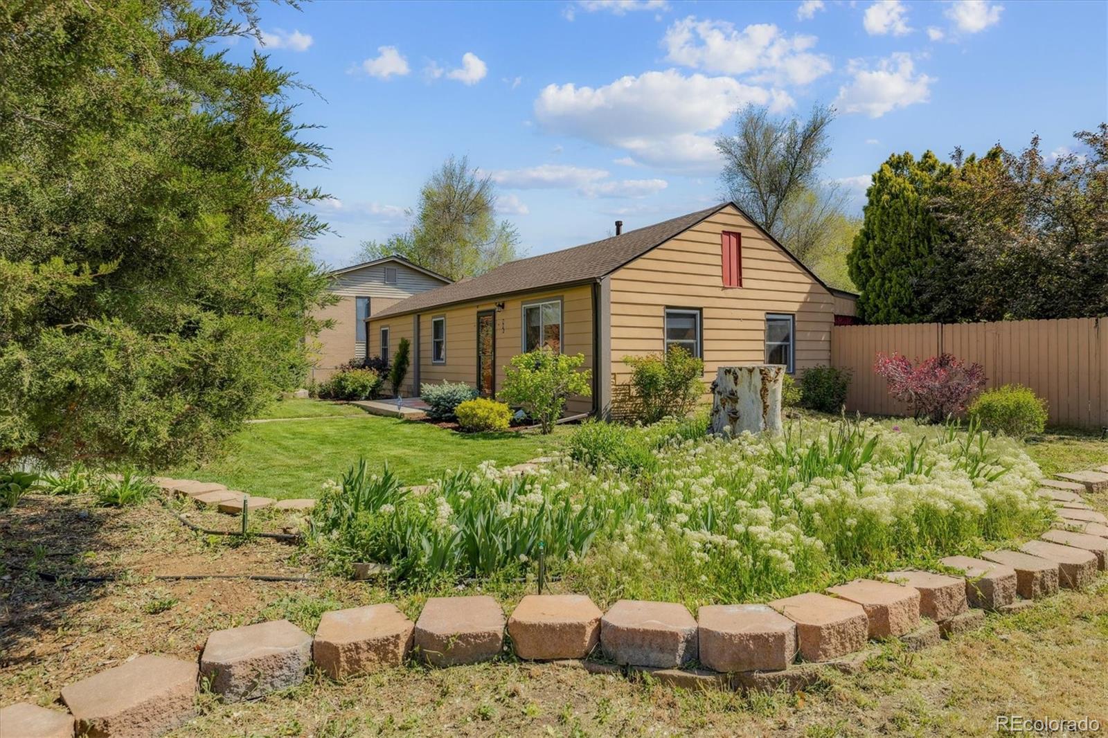MLS Image #26 for 998 s leyden street,denver, Colorado