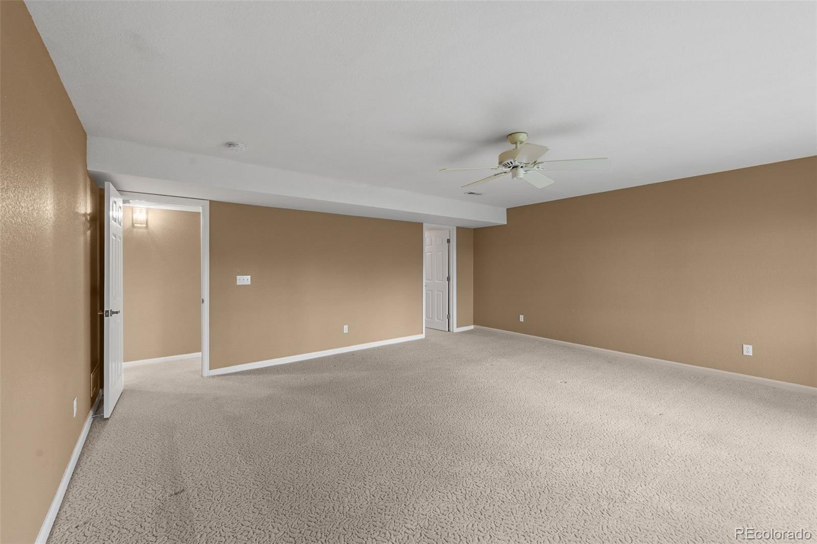 MLS Image #30 for 4927  greenwich way,highlands ranch, Colorado