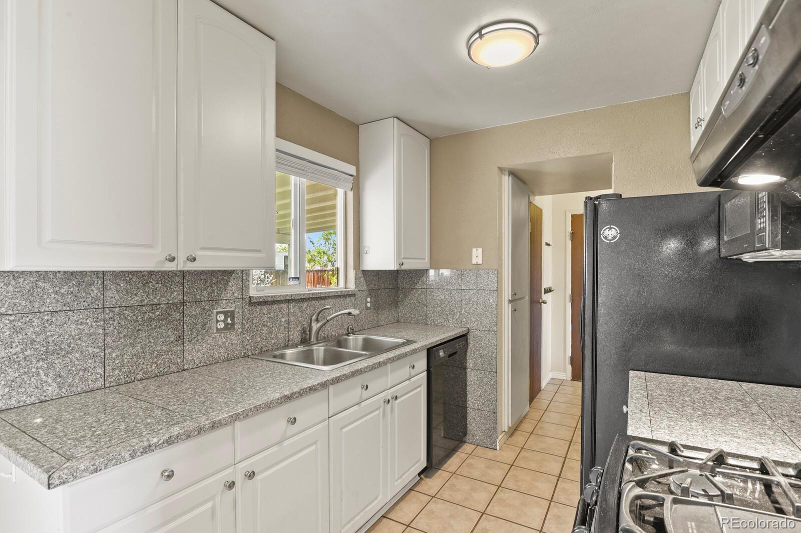 MLS Image #9 for 10645  moore court,broomfield, Colorado