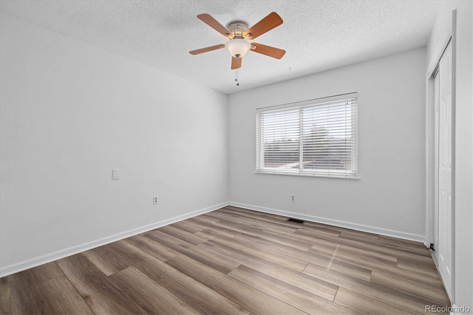 MLS Image #14 for 3137 s glencoe street,denver, Colorado