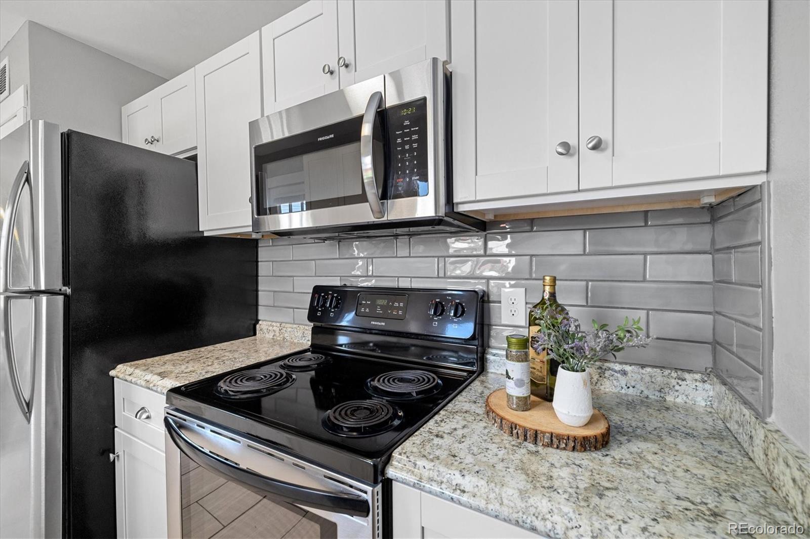 MLS Image #6 for 3137 s glencoe street,denver, Colorado