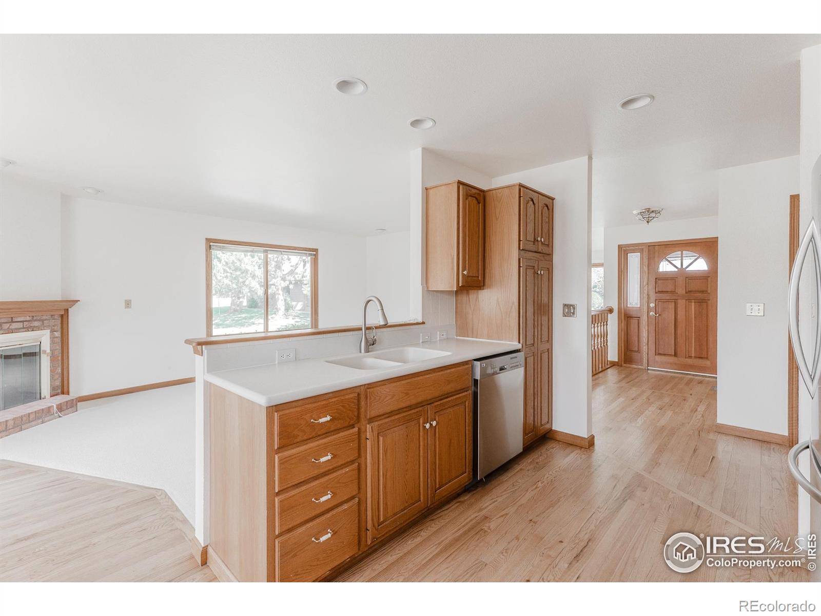 MLS Image #6 for 1609  sherman way,longmont, Colorado
