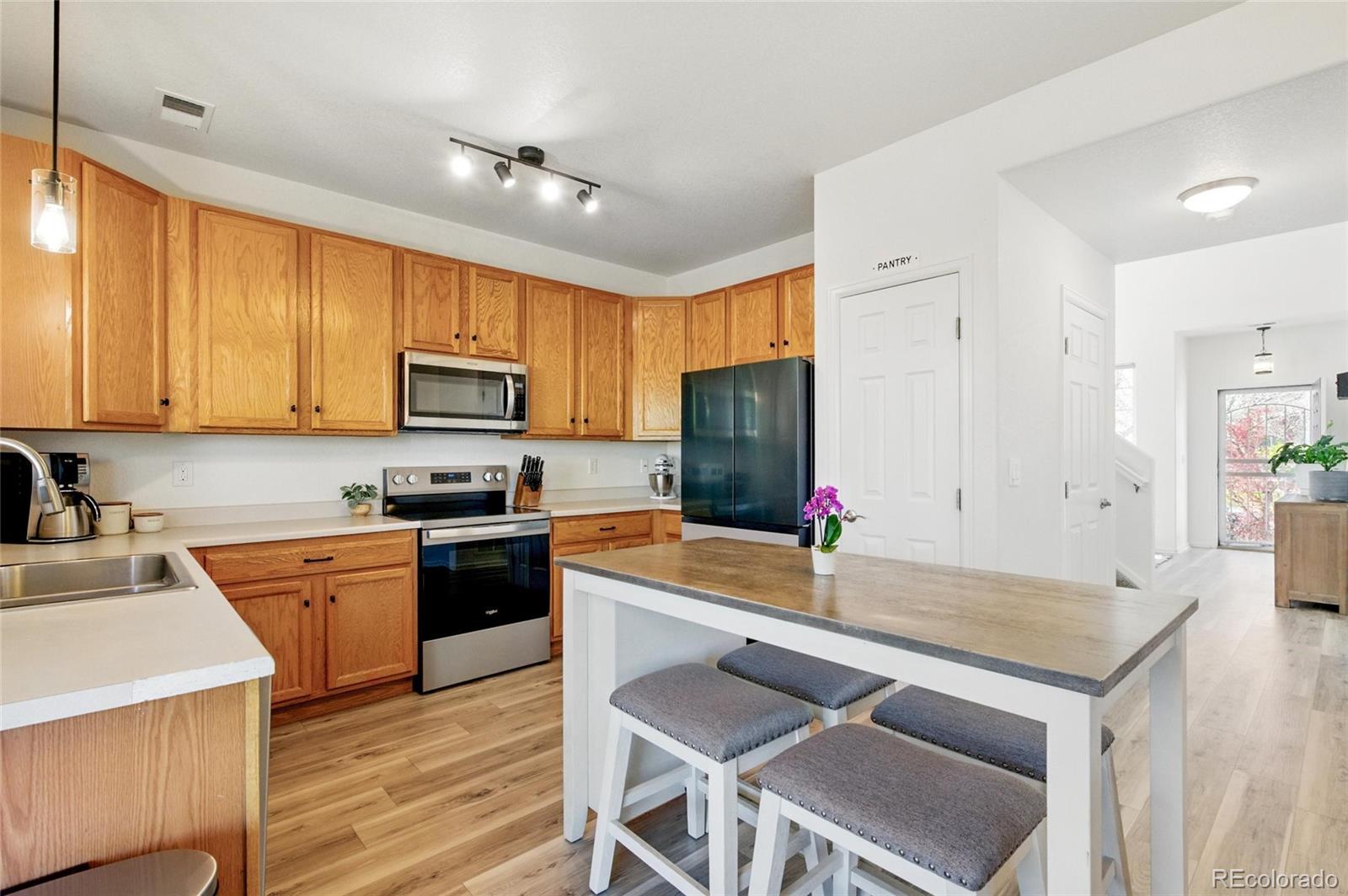MLS Image #10 for 13931 e 104th drive,commerce city, Colorado