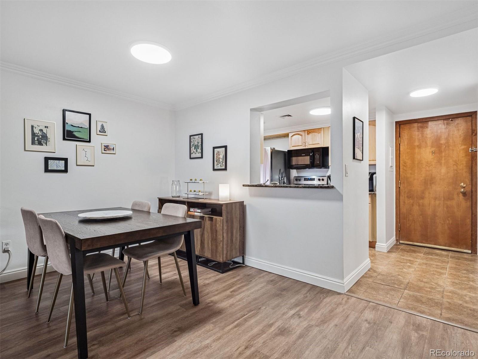 MLS Image #11 for 800 n pearl street,denver, Colorado