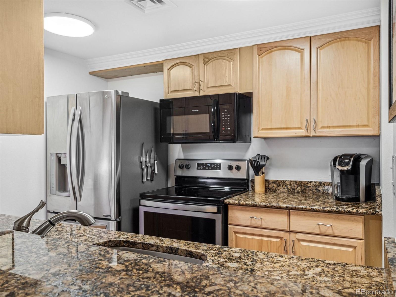 MLS Image #14 for 800 n pearl street,denver, Colorado