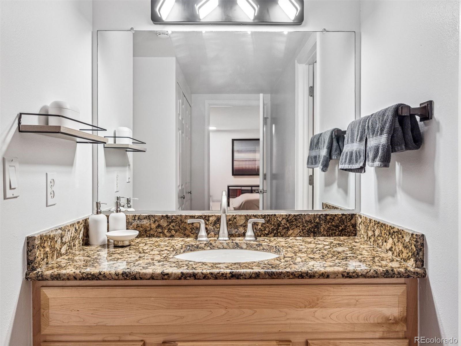 MLS Image #6 for 800 n pearl street,denver, Colorado