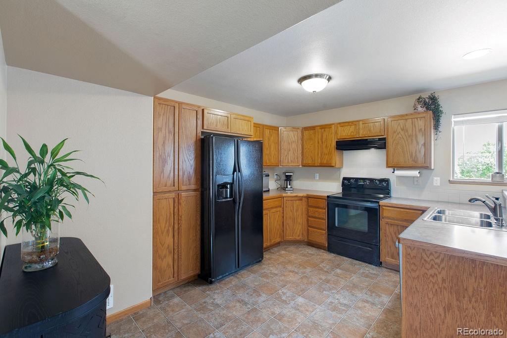 MLS Image #5 for 1275 w 50th street,loveland, Colorado
