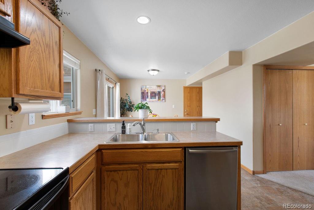 MLS Image #7 for 1275 w 50th street,loveland, Colorado