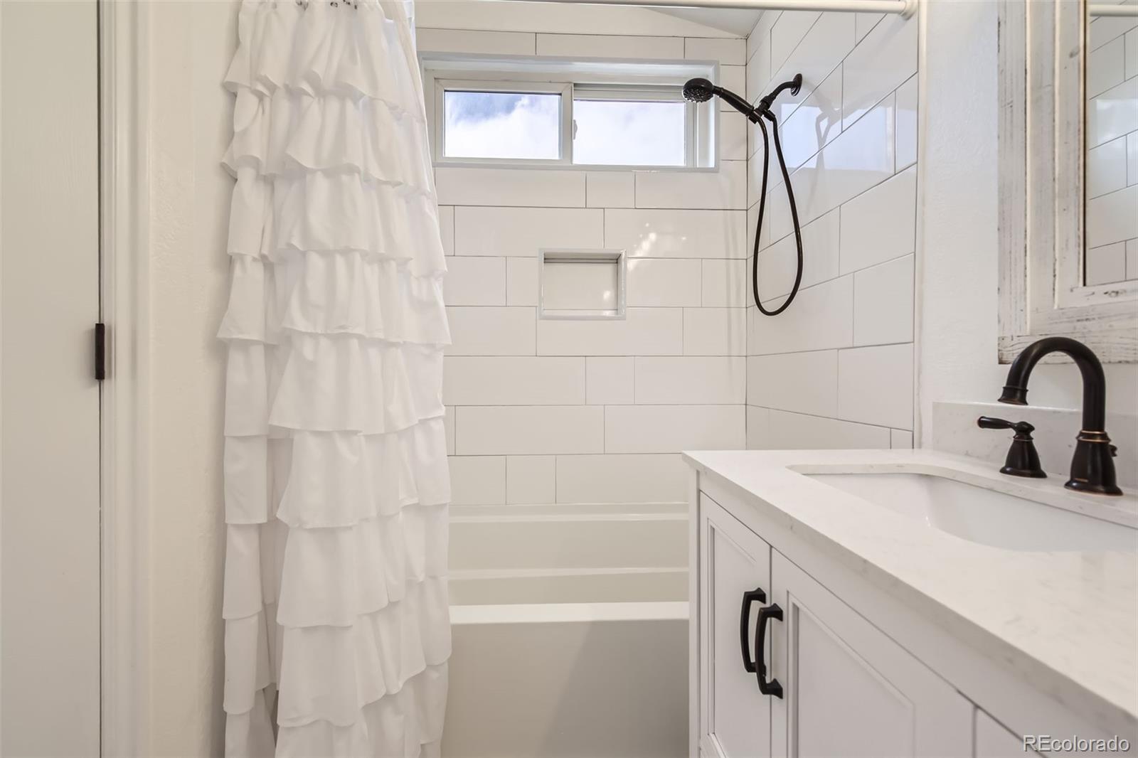 MLS Image #14 for 9879  sydney lane,highlands ranch, Colorado
