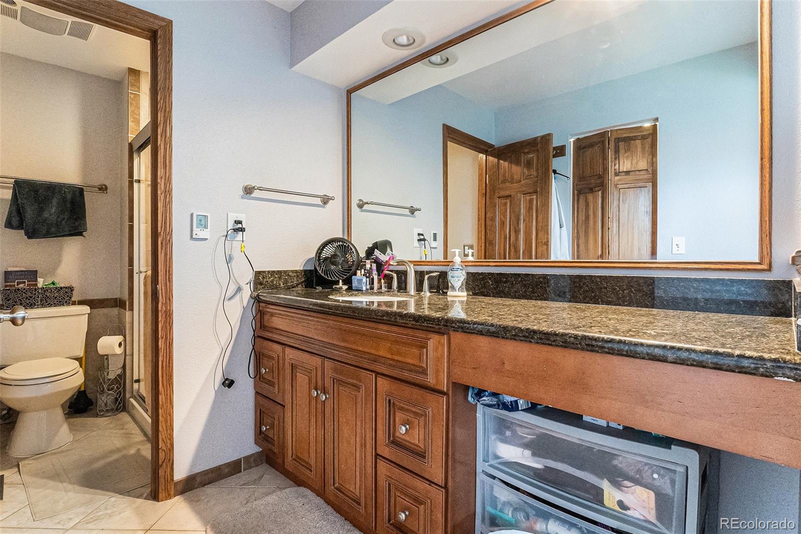 MLS Image #14 for 3312 s ouray way,aurora, Colorado