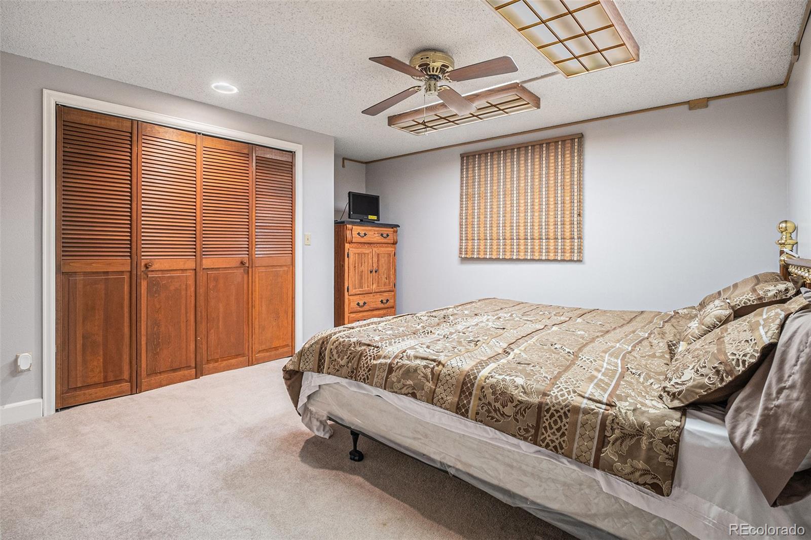 MLS Image #15 for 3312 s ouray way,aurora, Colorado